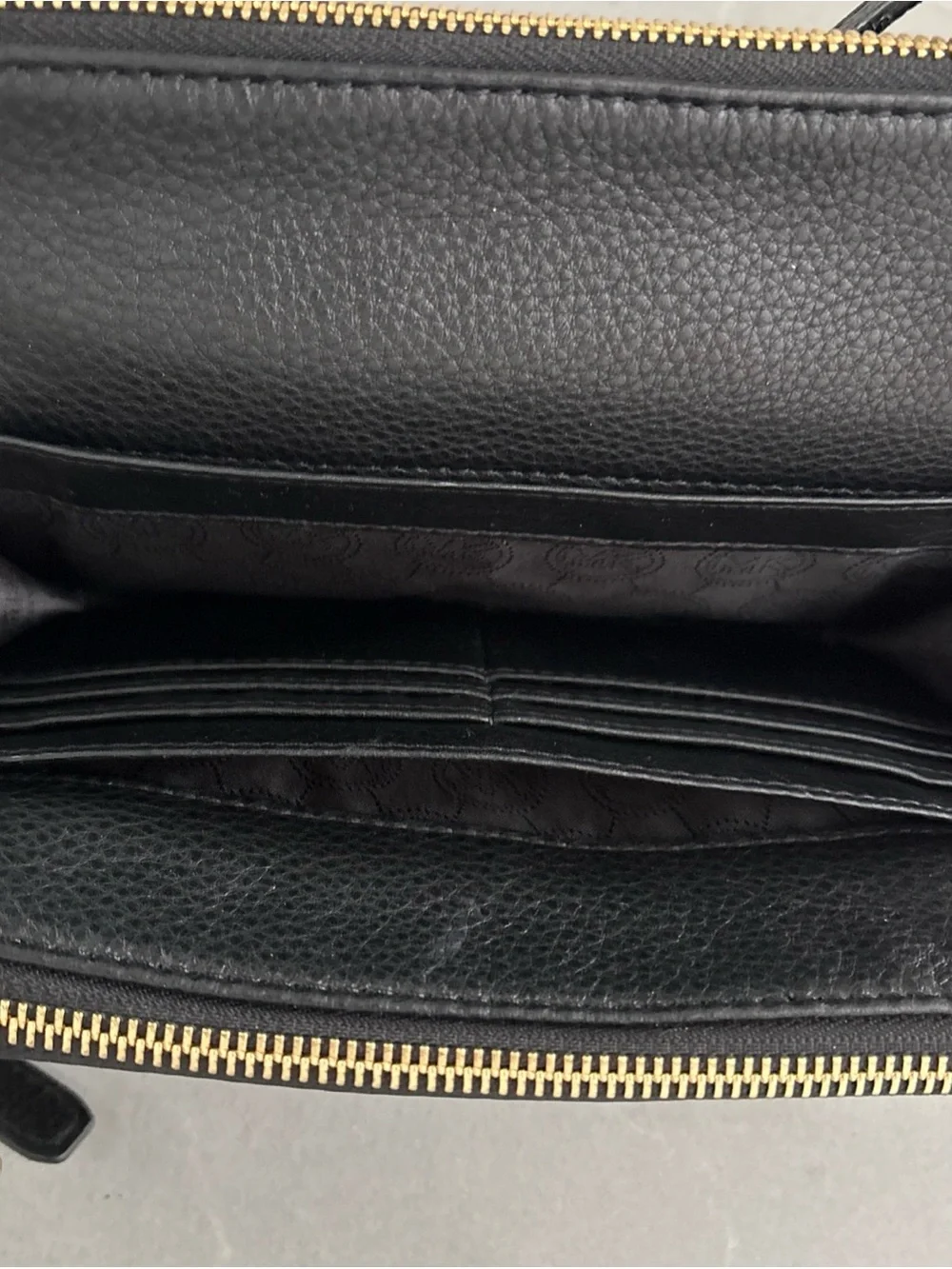 Michael Kors compact leather